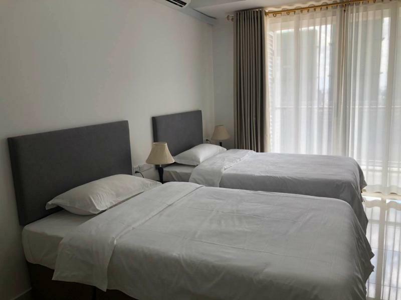 D.I.Riviera International Hotel Пном Пен Екстериор снимка